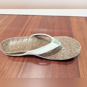 SOLE white flip flops with cork sole